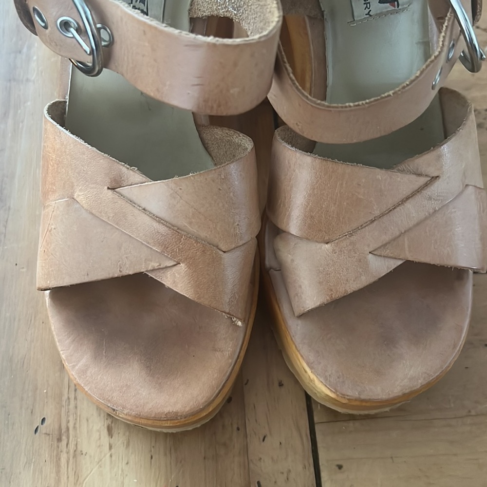 Chinese Laundry sandal size 7 - Picture 4 of 11